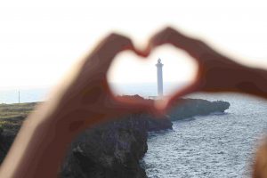 新しい「恋する灯台」を撮ろう！「残波岬灯台と美ら海フォトコンテスト」（沖縄県読谷村）〆切迫る
