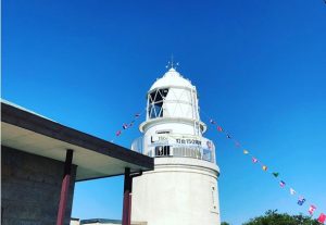 「恋する灯台」友ヶ島灯台（和歌山県和歌山市）で一般公開を実施。「恋する灯台」キャンペーンバッジも配布