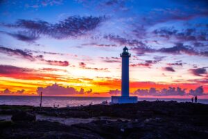 沖縄県の灯台がテーマの「美ら海灯台フォトコンテスト2024」、応募期間は8月末まで