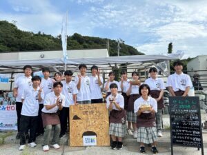 灯台カフェの営業に向け、地元高校生がイベント会場でモニター営業【愛媛県伊方町　佐田岬灯台】