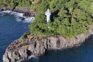 声優・小野友樹さんが案内、門脇埼灯台から巡る伊東の新体験ツアー開始